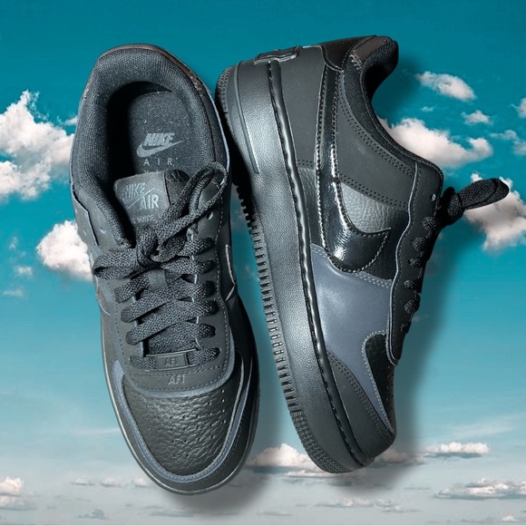 Nike Air Force 1 Low Shadow Sneakers - Women's Size 8 - Picture 1 of 8